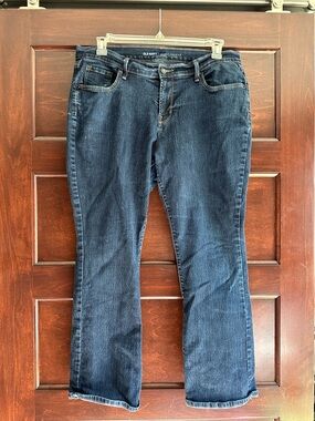 Old Navy Women's Dark Indigo Mid-Rise Curvy Profile Bootcut Jeans